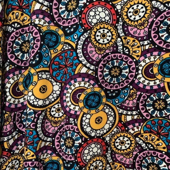 XXS LuLaRoe Carly - Picture 2 of 3